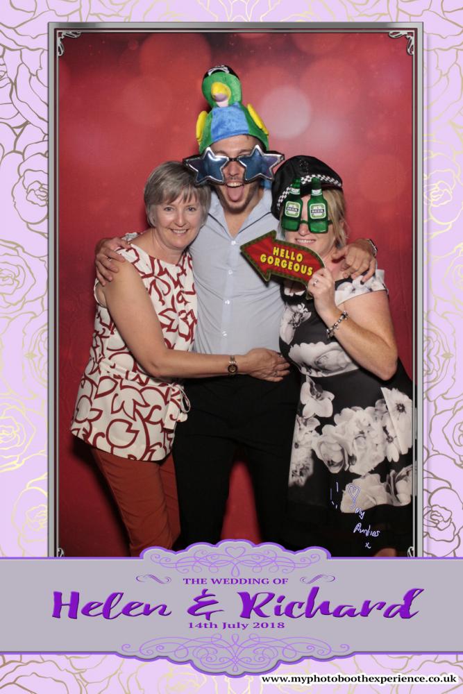 Helen & Richard | View more photos from the event at gallery.myphotoboothexperience.co.uk/u/MyPhotoBoothExperienceLtd/Helen-Richard